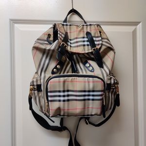 NEW Burberry Vintage check Backpack